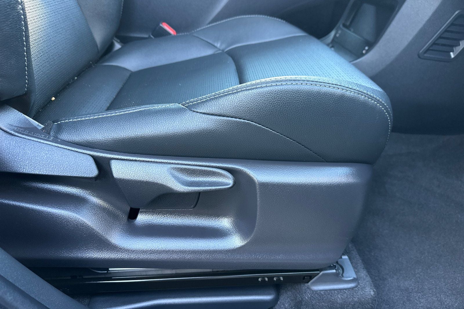 2023 Toyota bZ4X Limited