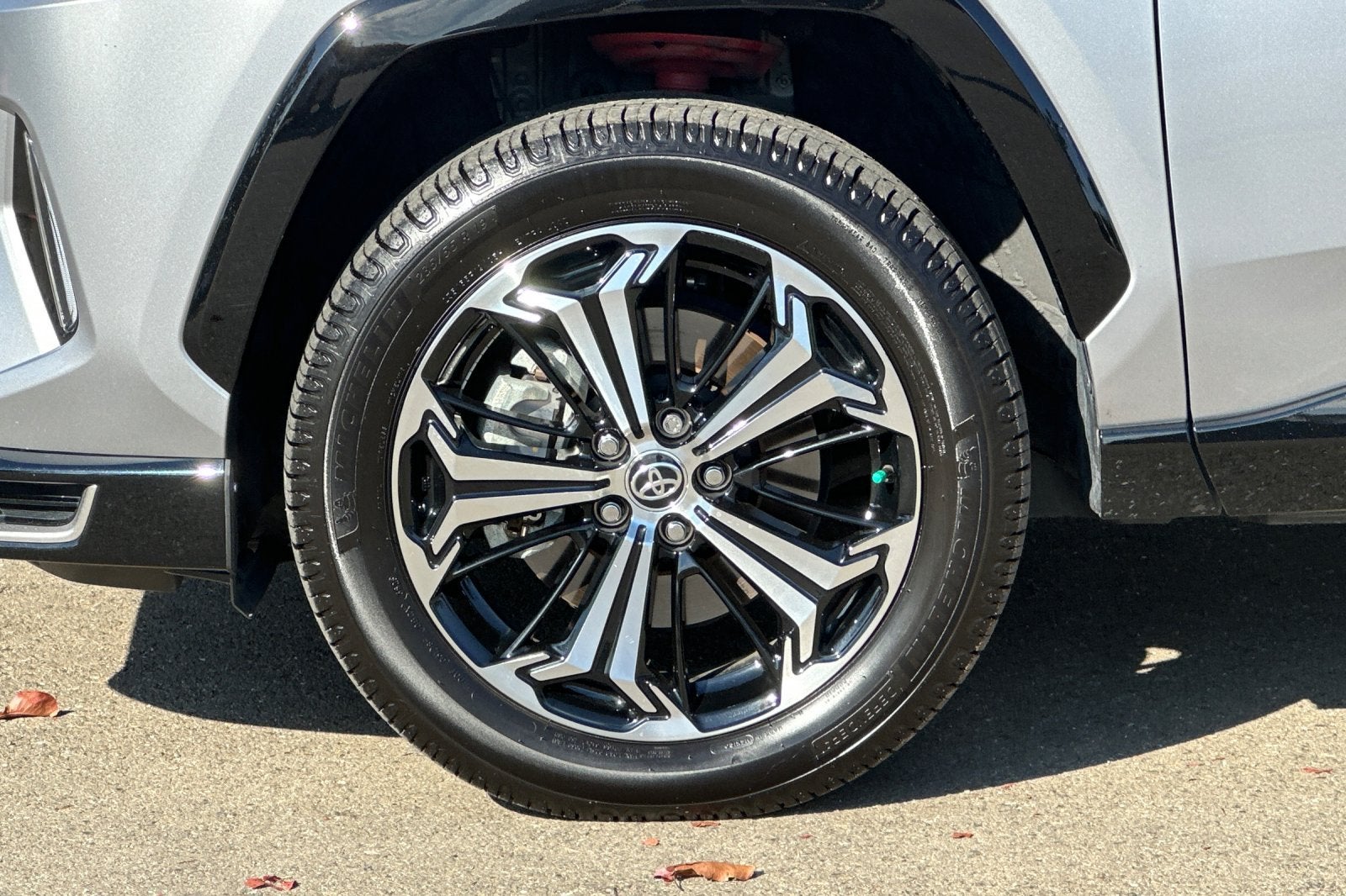2024 Toyota RAV4 Prime XSE