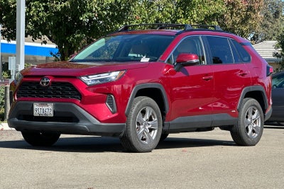 2025 Toyota RAV4 Hybrid XLE