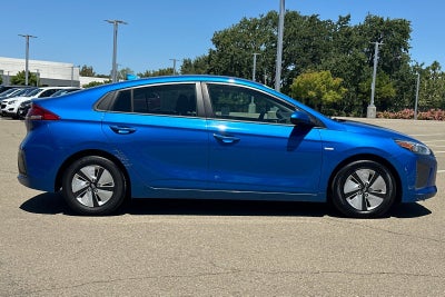 2018 Hyundai Ioniq Hybrid Blue