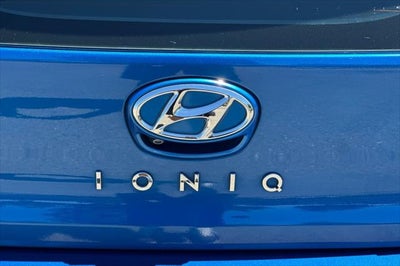 2018 Hyundai Ioniq Hybrid Blue