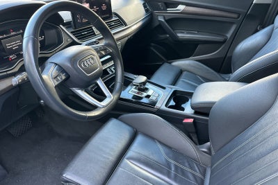 2024 Audi Q5 45 S line Premium quattro