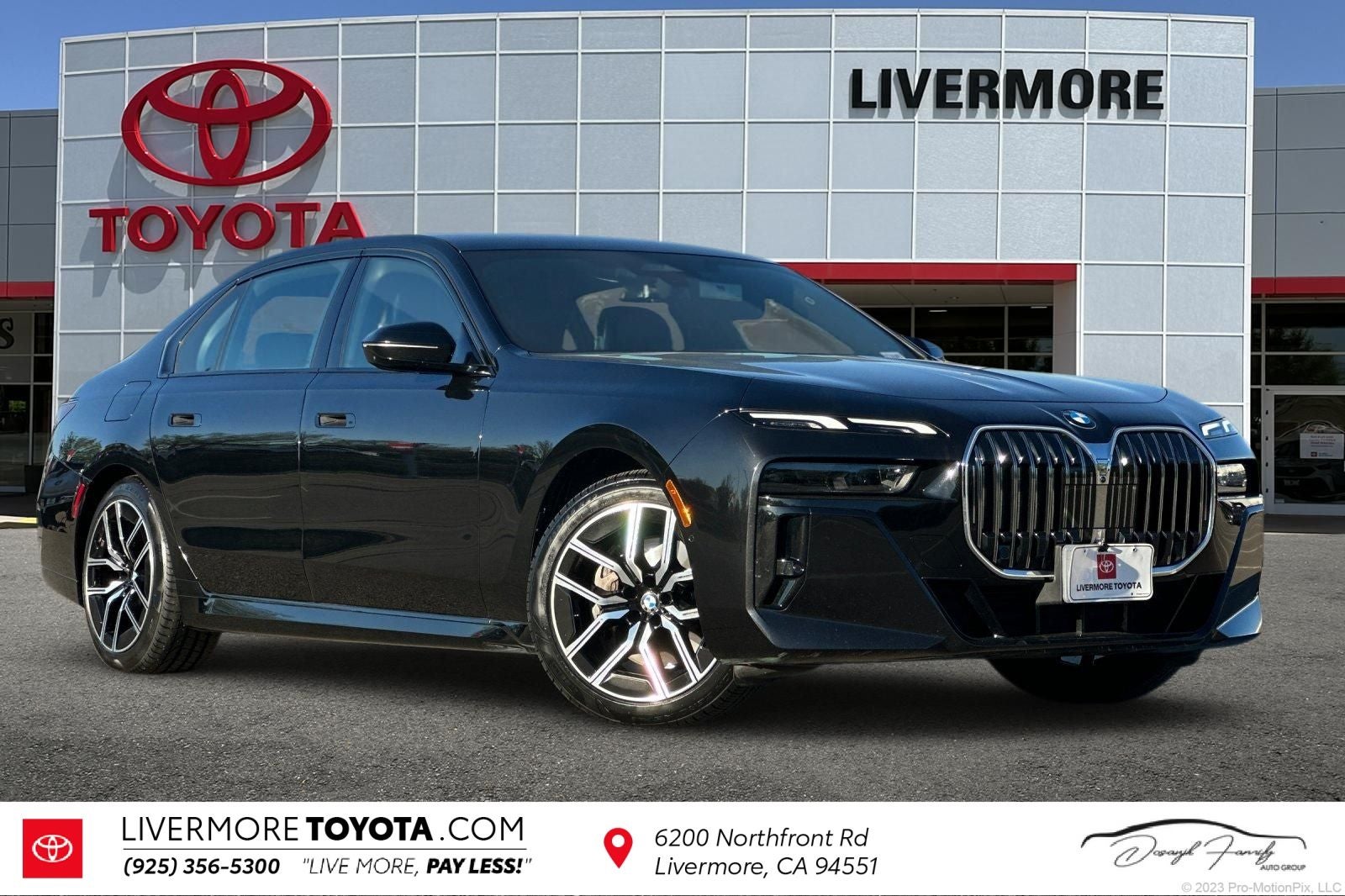 2025 BMW 7 Series 740i