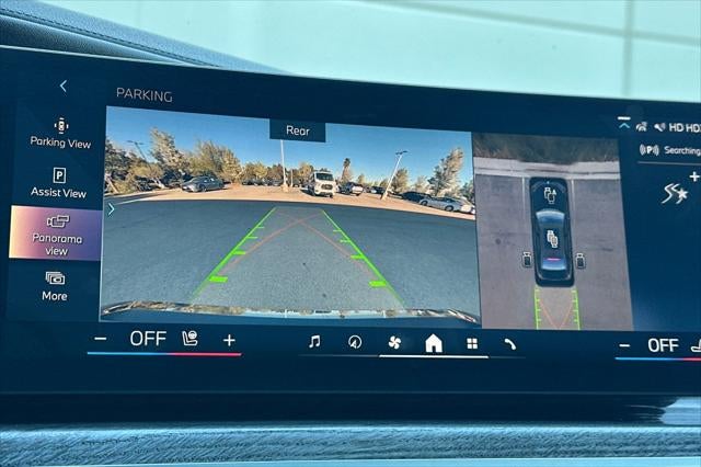 2025 BMW 7 Series 740i