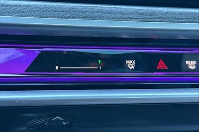 2025 BMW 7 Series 740i