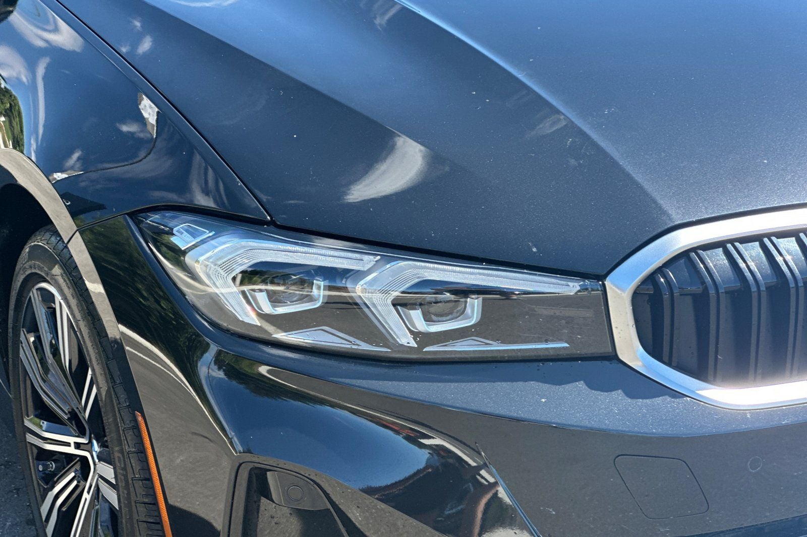 2025 BMW 3 Series 330i xDrive