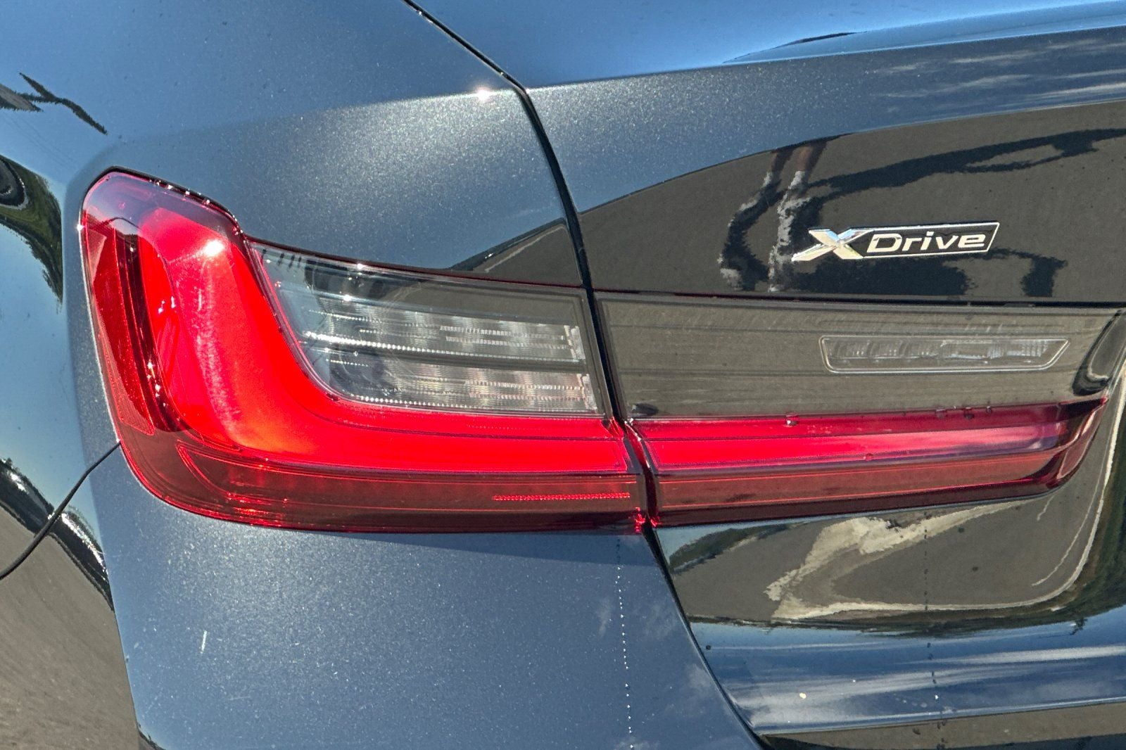 2025 BMW 3 Series 330i xDrive