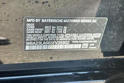 2025 BMW 3 Series 330i xDrive