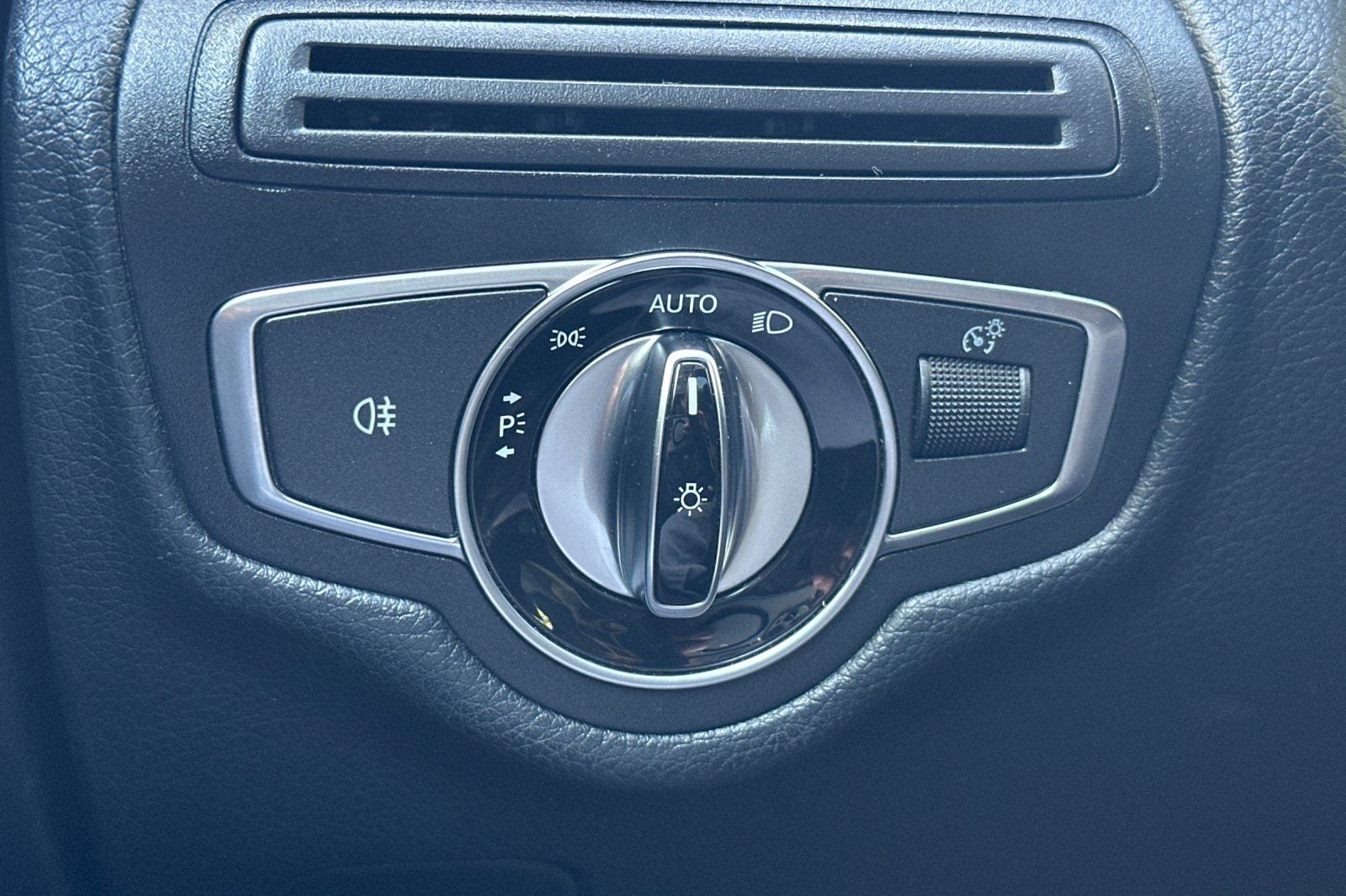 2017 Mercedes-Benz GLC GLC 300