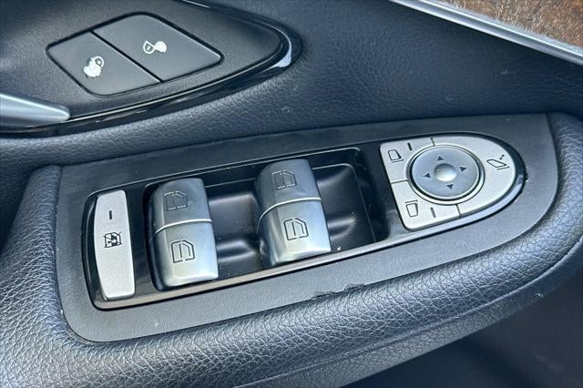 2017 Mercedes-Benz GLC GLC 300