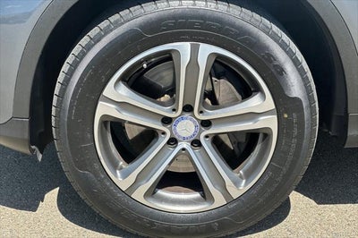 2017 Mercedes-Benz GLC GLC 300