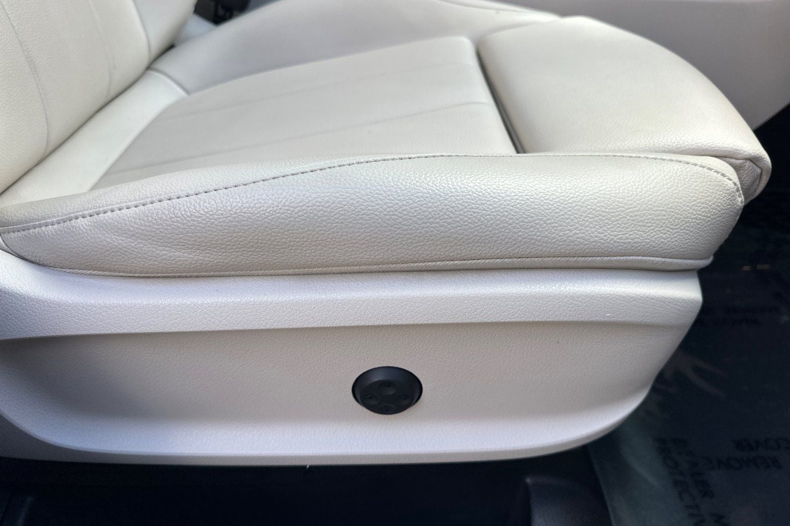 2020 Mercedes-Benz GLB GLB 250
