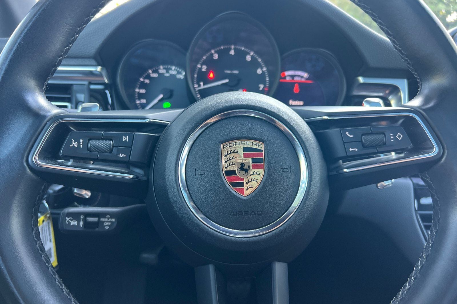 2024 Porsche Macan T