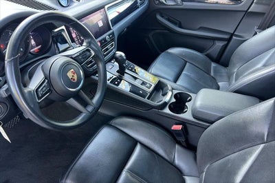 2024 Porsche Macan T
