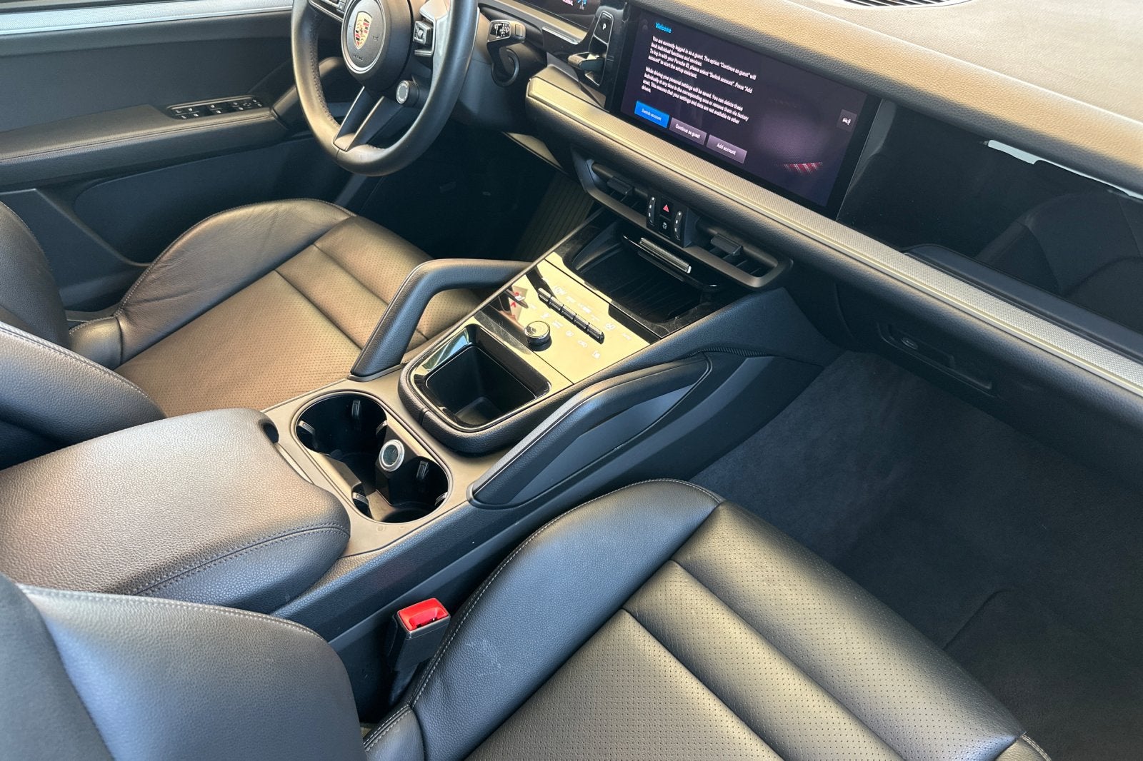 2025 Porsche Cayenne Base