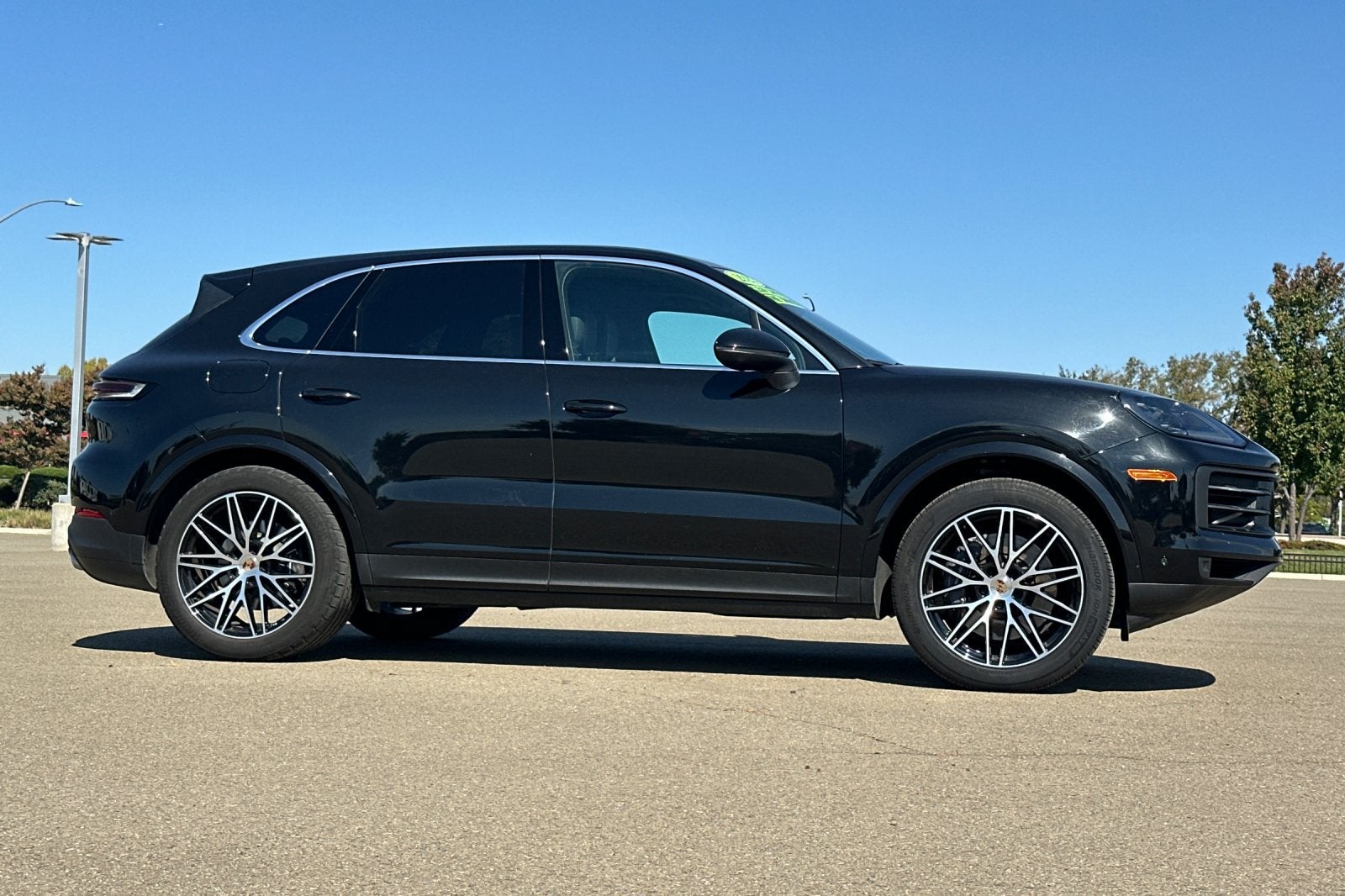 2025 Porsche Cayenne Base