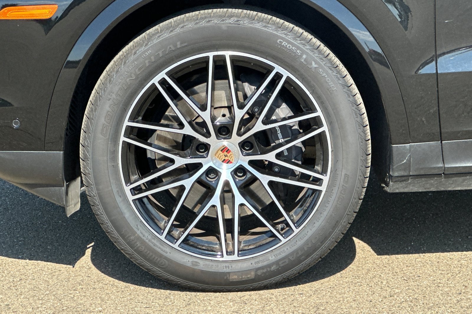 2025 Porsche Cayenne Base
