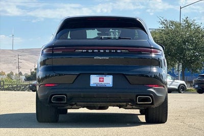 2025 Porsche Cayenne Base