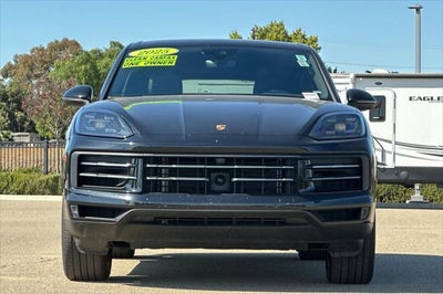 2025 Porsche Cayenne Base