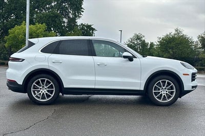 2024 Porsche Cayenne Base