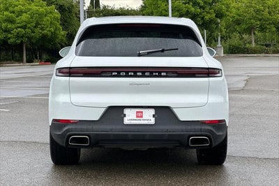 2024 Porsche Cayenne Base