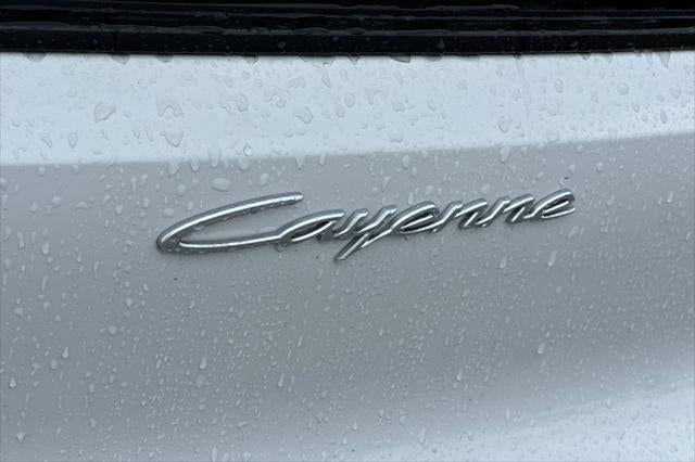 2024 Porsche Cayenne Base