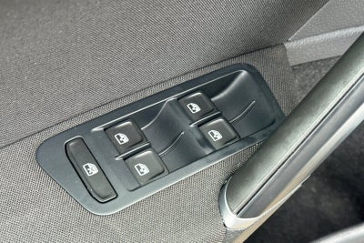 2016 Volkswagen e-Golf SE