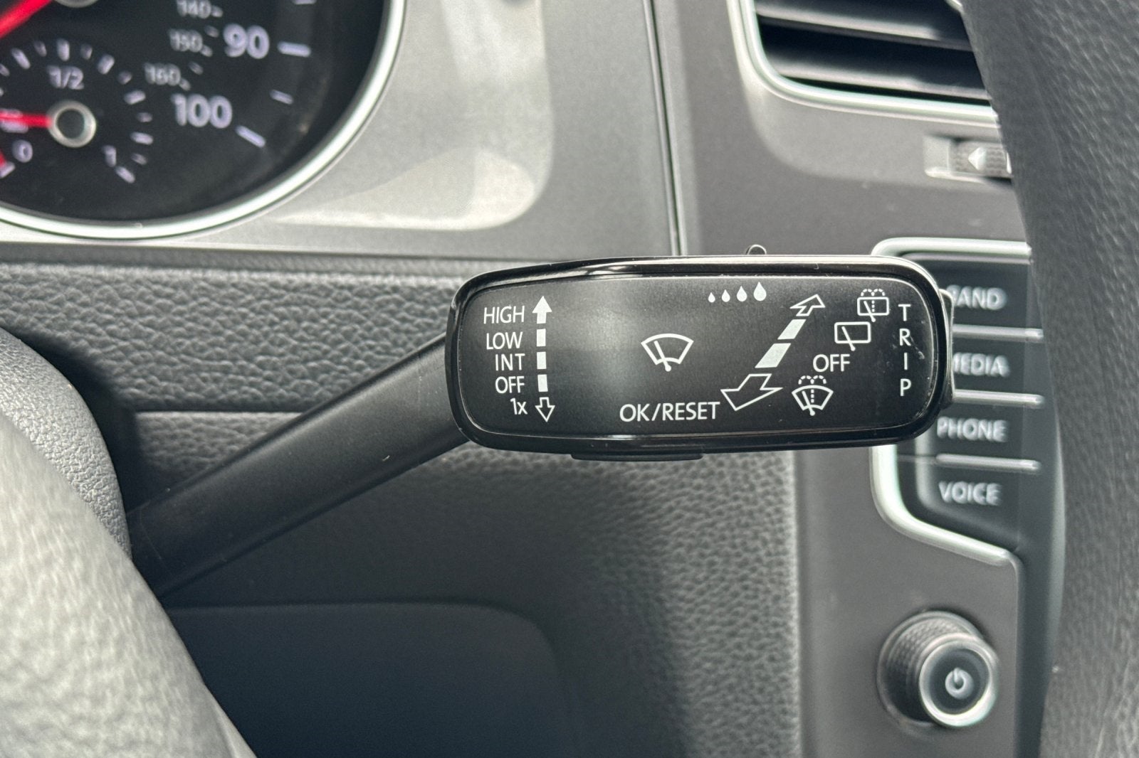 2016 Volkswagen e-Golf SE