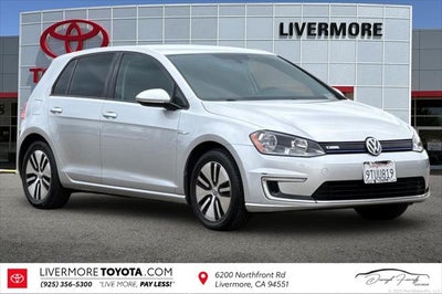 2016 Volkswagen e-Golf SE