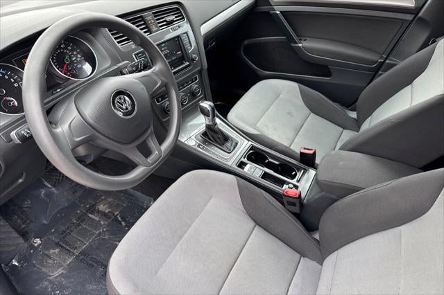 2016 Volkswagen e-Golf SE