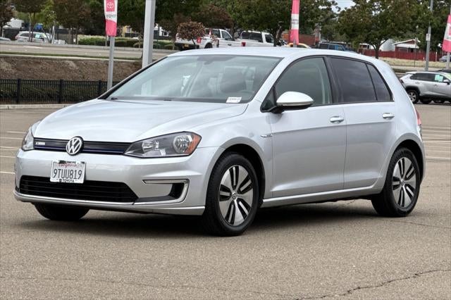 2016 Volkswagen e-Golf SE