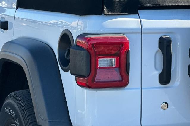 2020 Jeep Wrangler Unlimited Willys 4X4