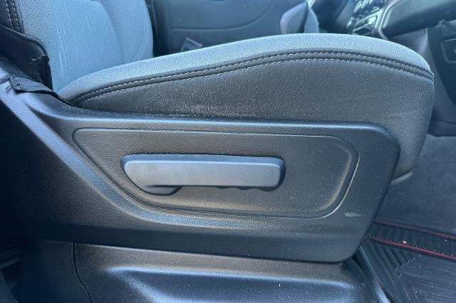2021 RAM 1500 Big Horn Quad Cab 4x2 6'4" Box