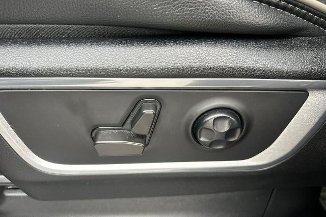 2021 RAM 1500 Laramie Crew Cab 4x4 5'7" Box