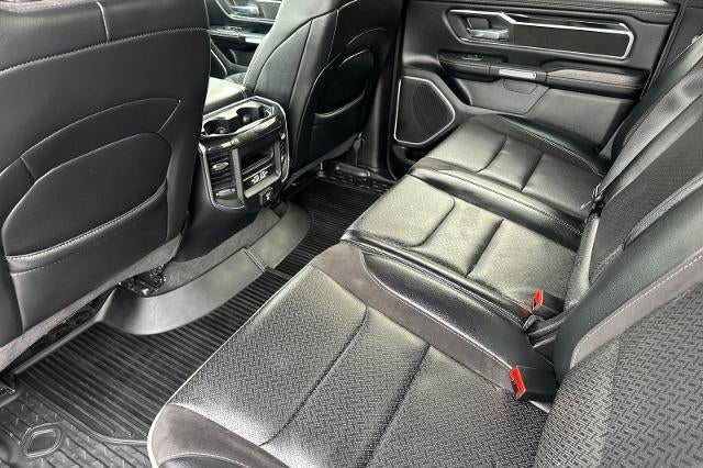 2021 RAM 1500 Laramie Crew Cab 4x4 5'7" Box