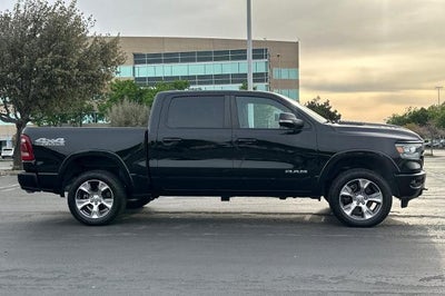 2021 RAM 1500 Laramie Crew Cab 4x4 5'7" Box