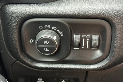 2021 RAM 1500 Laramie Crew Cab 4x4 5'7" Box