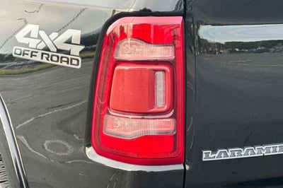 2021 RAM 1500 Laramie Crew Cab 4x4 5'7" Box