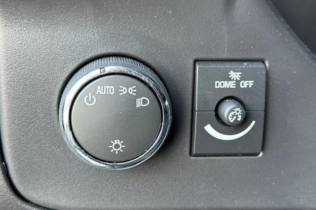 2025 Chevrolet Express Cutaway 3500 Base