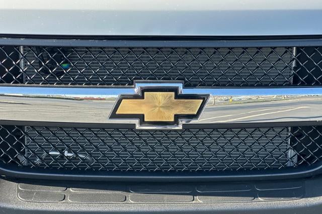 2025 Chevrolet Express Cutaway 3500 Base