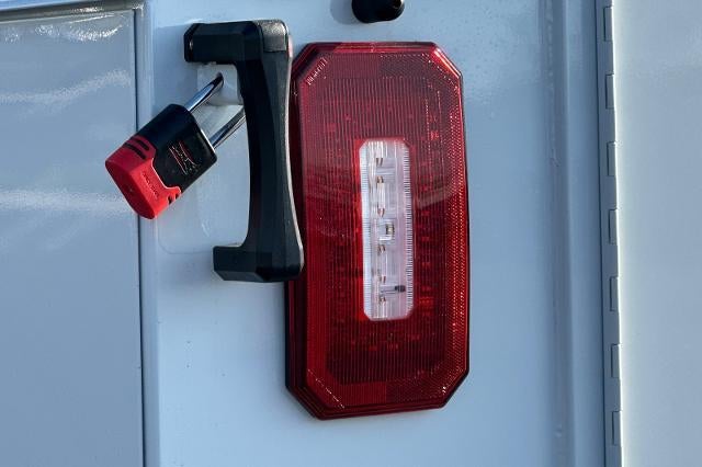 2025 Chevrolet Express Cutaway 3500 Base