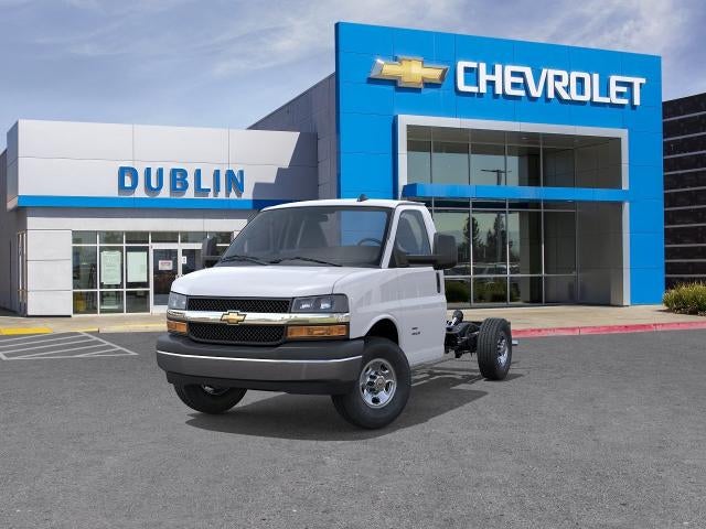 2026 Chevrolet Express Cutaway 3500 Base