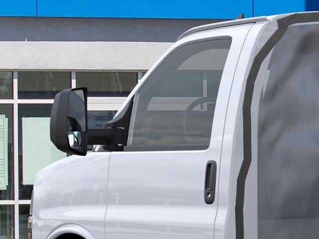 2025 Chevrolet Express Cutaway 3500 Base