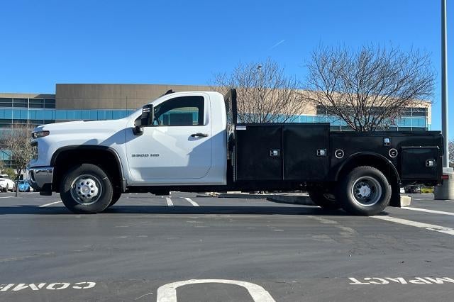 2025 Chevrolet Silverado 3500 HD Chassis Cab Work Truck