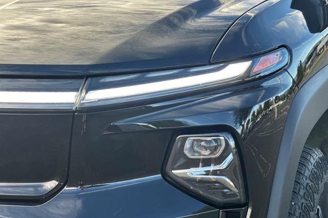 2026 Chevrolet Silverado EV Trail Boss - Max Range