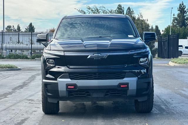 2026 Chevrolet Silverado EV Trail Boss - Max Range