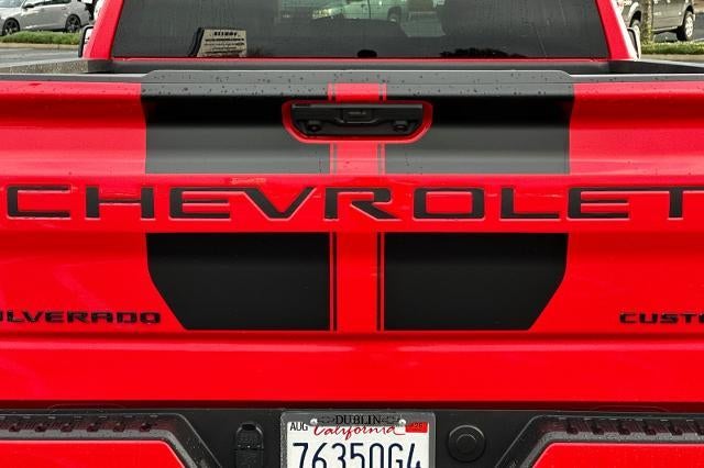 2025 Chevrolet Silverado 1500 Custom