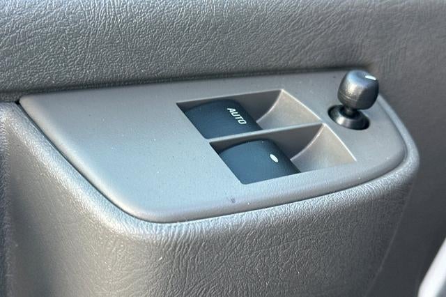2025 Chevrolet Express Cargo Base