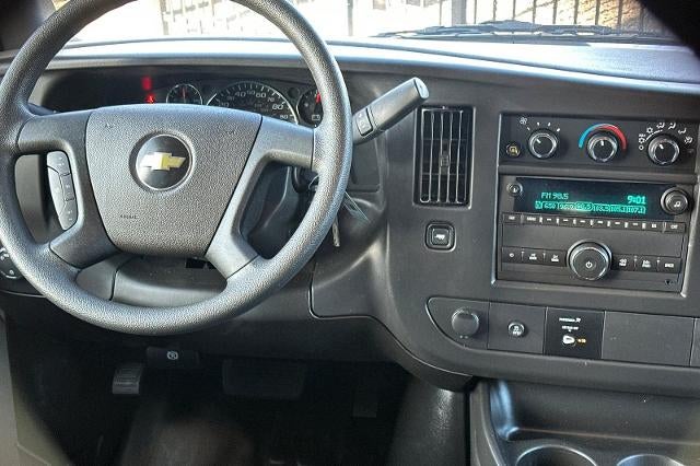 2025 Chevrolet Express Cargo Base