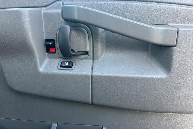 2025 Chevrolet Express Cargo Base